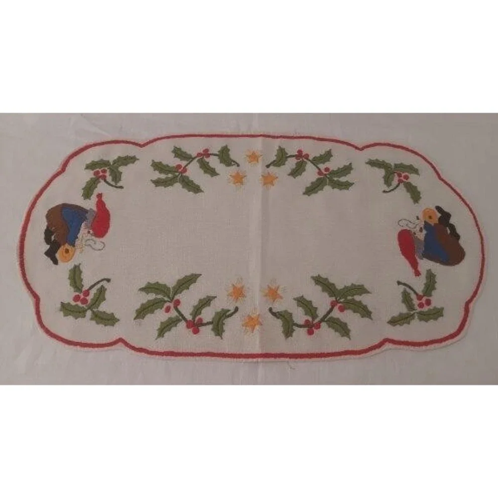 Vintage Scandinavian Embroidered Table Runner Christmas Gnome Holly Berry - Picture 6 of 6